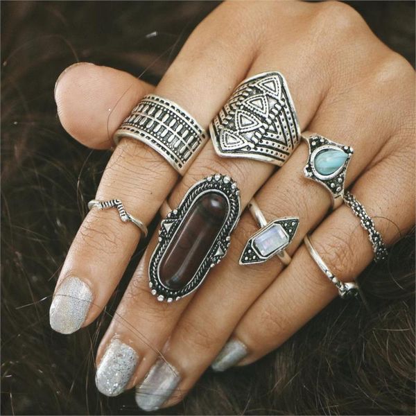 Anelli a grappolo 8 / PCS Punk Colore geometrico Big Stone Crystal Retro Set per le donne Hyperhole Bijoux Fashion Party Finger Jewelry