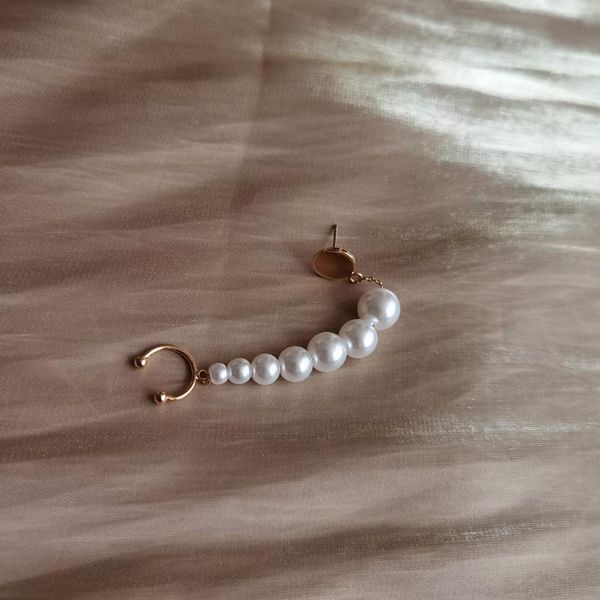 

hoop & huggie french retro port style pearl ear bone clip, Golden;silver