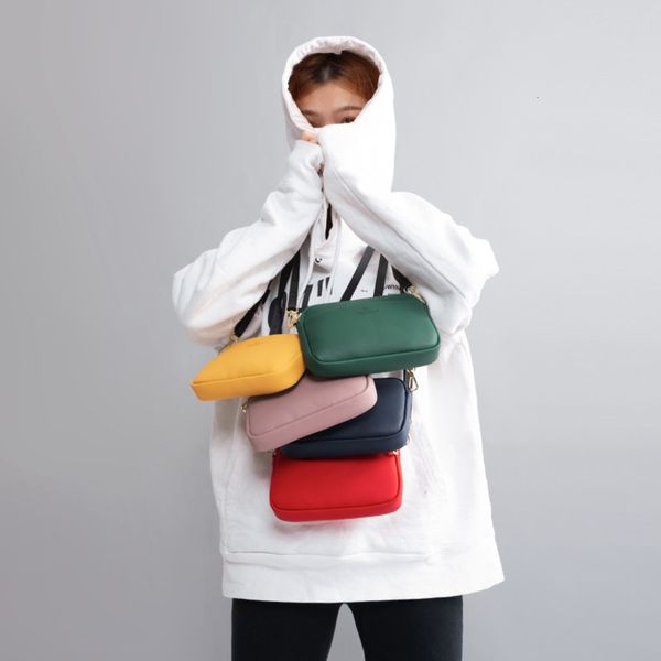 

2021 evening bags mobile phone messenge fashion chest bag