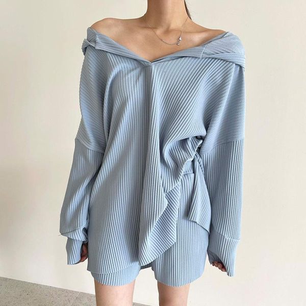 

women's tracksuits [ewq] korea casual trendy women v-neck long-sleeved split sweater + fashion elastic high-waist shorts 2 piece set 20, Gray