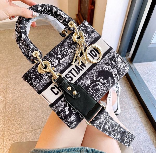 

luxury leather fashion shoulder bags women's classic handbags flower crossbody purse -d0683, Red;black