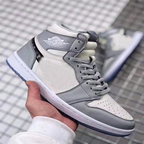 

1 high og grey mens basketball shoes designer sneakers trainers 1s embossed on the upper crystal bottom baskets