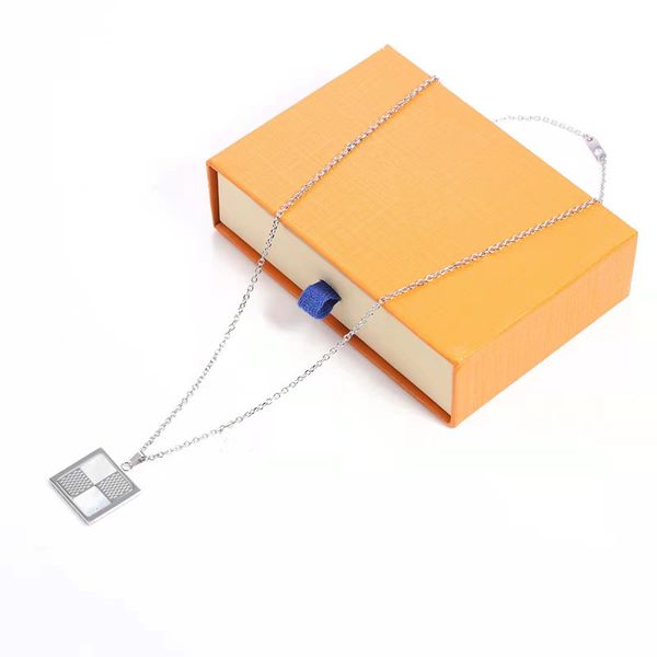 

2021 men gift necklace silver square pendant luxury stamp with box women fashion necklaces jewelry chains fast shipment l051