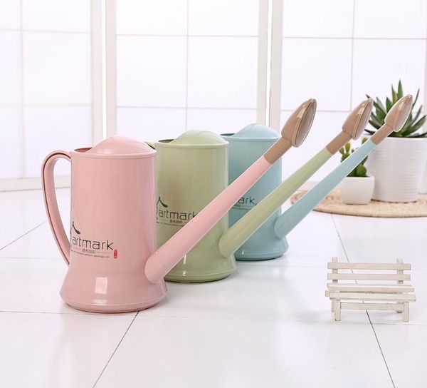 

watering equipments plastic can indoor pot for home decor long stem spout md7