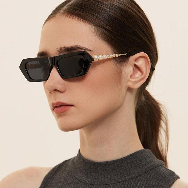 

sunglasses fashion retro women designer semi-metallic pearl square sun glasses men vintage shades uv400 oculos, White;black