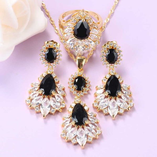 Punk -Stil schwarzer kubischer Zirkon großer Schmuck Sets Goldfarben Trendy Kostüm langer Ohrringe Anhänger und Halskettenring Frauen Sets H1022