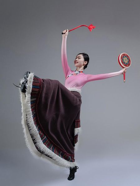 

ethnic clothing tibetan dance costumes female minority stage opening big swing skirt grading practice, Red