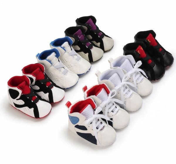 Newborn Baby First Walkers Tênis de Couro Basquete Crib Shoes Infant Sports Kids Fashion Boots Children Chinelos Toddler Sola Macia