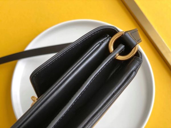 

new women's bag 7a high-end customized quality postman bag imported cowhide fashion business casual style with long straps 0213452