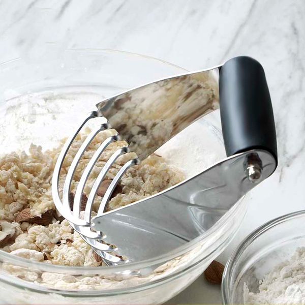 

manual dough blender professional pastry cutter with heavy duty stainless steel blades pastry blender cutter dough mixer