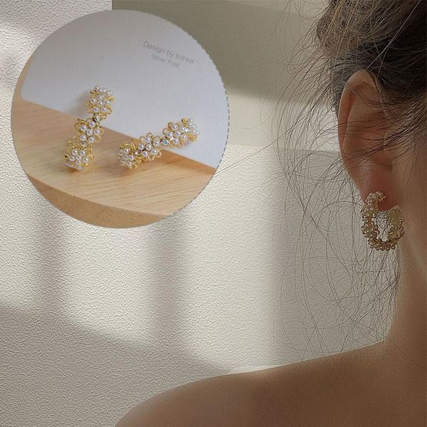 

hoop & huggie lace pearl women stud earrings silver needle exquisite flower girl romantic wedding jewelry, Golden;silver