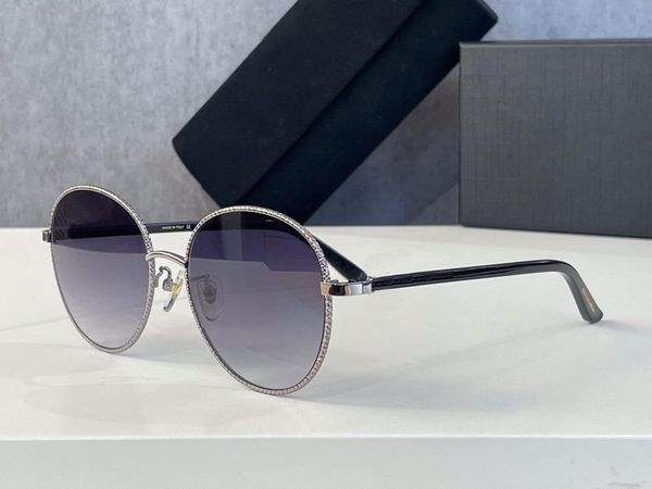 

womens sunglasses for women and men summer style 1339 anti-ultraviolet retro plate square full frame fashion eyeglasses random box, White;black