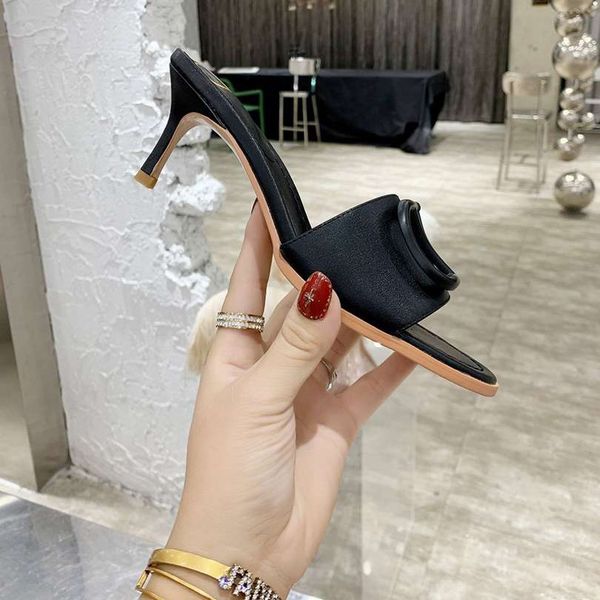 

2021 women slippers designer letter 6.5cm high heel sandals women show style designer slipper fashion sandals high heel slippers 2, Black