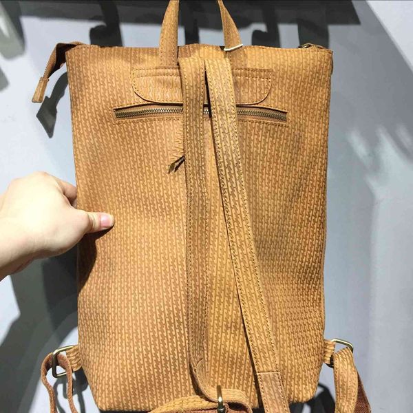 

famous family style, simple handicraft, literature and art exception, cotton and linen clothing accessories, real cow leather bag, women&#03