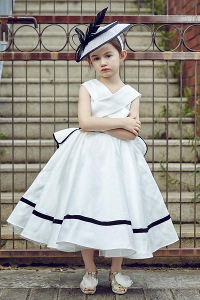 

ethnic clothing vintage children white princess dress elegant cute v-neck shoulder formal prom gown long satin skirt catwalk show party dres, Red