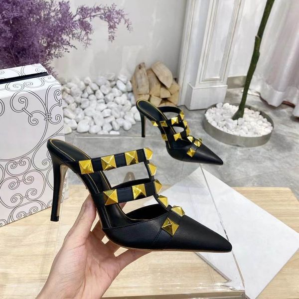 

designer woman sandals slippers fashion beach thick bottom slipper classic platform alphabet lady sandal leather high heel slides with box l, Black