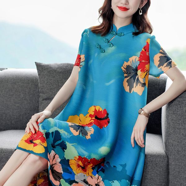

luxury cheongsam sanzhai fold 2021 summer chine style cheongsam collar buckle short sleeve printed fat mm large drs, Blue;red
