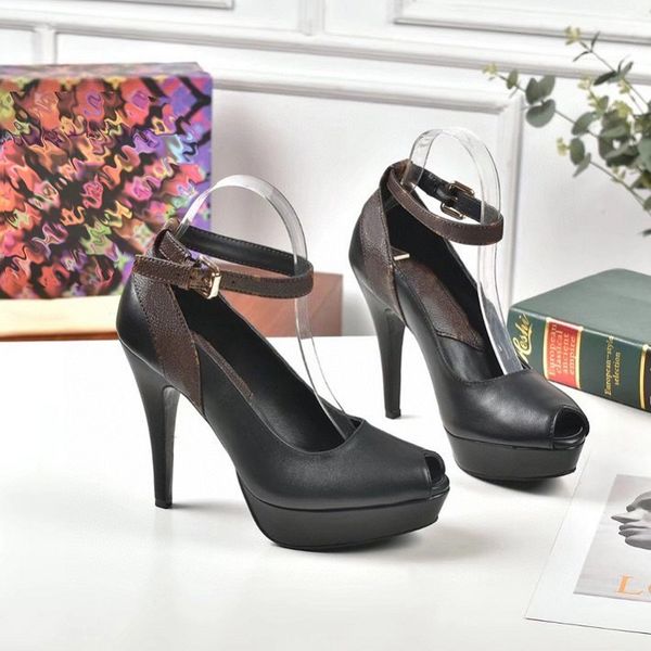 

classic fashion slides sandals lady summer sandals designer metal buckle large size leather thick bottom high heeled women shoe shoe10 003, Black