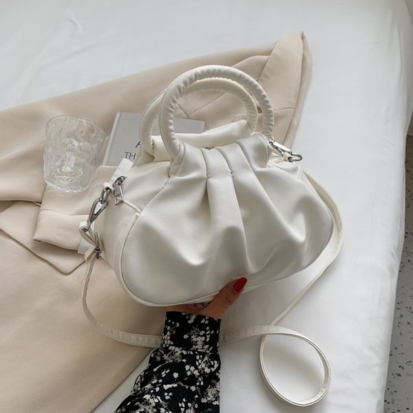 

70% off factory store new portable single shoulder messenger bag net red leisure popular fold korean cloud bag