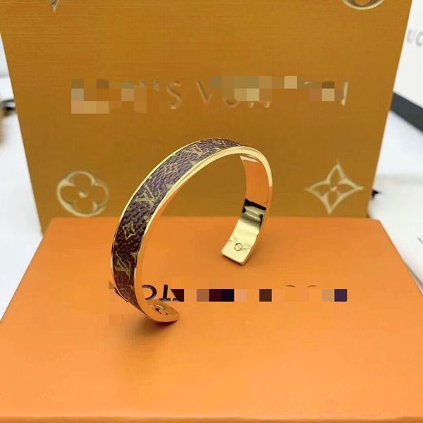 

2021 luxury designer jewelry women bracelets letter pattern designer men bracelets fashion charm cuff bracelet, Black