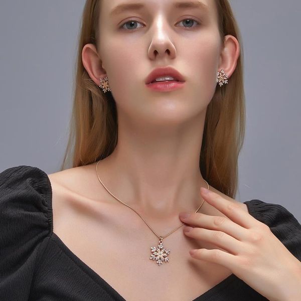 

pendant necklaces 2pcs / set snowflake necklace christmas luxury jewelry accessories valentine's day gifts, Silver