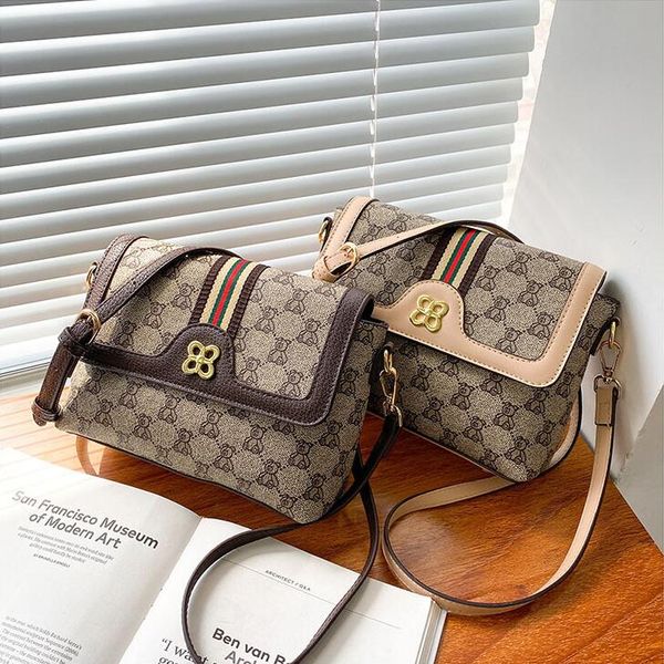 

factory wholesale women brand shoulder bag classic printed messenger bags simple retro leather handbag striped decorative fashion handbags, Black;red