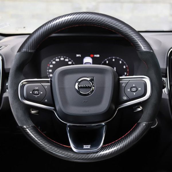 Para Volvo XC40 Versão Esportiva DIY Custom Couro Camurça De Couro Mão-Sewn Car Steering Cover