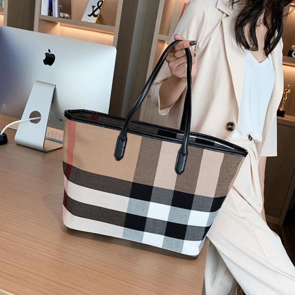 

fashion autumn/winter plaid stripe bags western style large capacity totes single shoulder handbag geometric crossbody