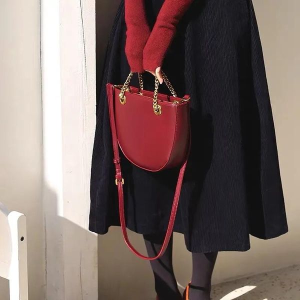

solid color pu leather saddle crossbody bag fashion 2021 simple spring shoulder chain purses and handbags luxury designer cross body