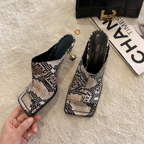 

slippers mljuese 2021 women soft cow leather rome style summer open toe snake strip red color sandals party dress wedding, Black