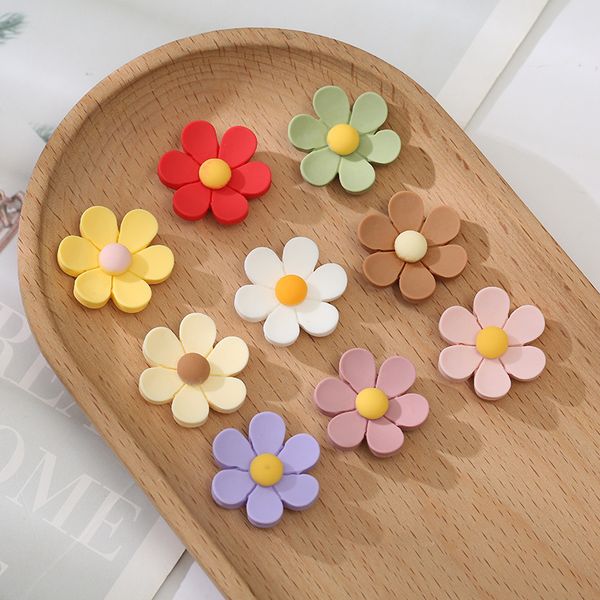 

30pcs classics mixed color flower flatback resin components cabochons scrapbook craft diy embellishments phone decor headwear accessories 24, Blue;slivery