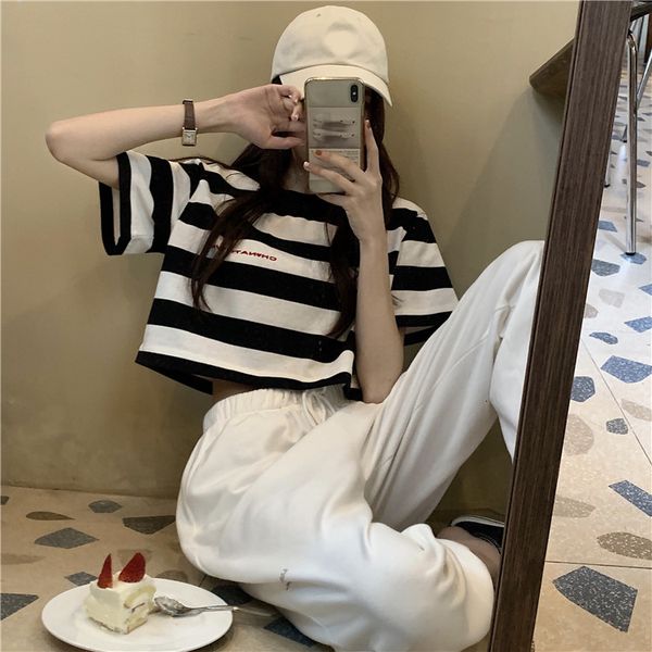 

spring/summer 2021 fashionable casual loose black and white striped short-sleeved t-shirt short 3twv