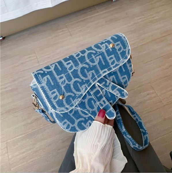

fashion women's bag 2021 letterhigh-end customized handbag large travel one shoulder portable messenger wallets, Red;black