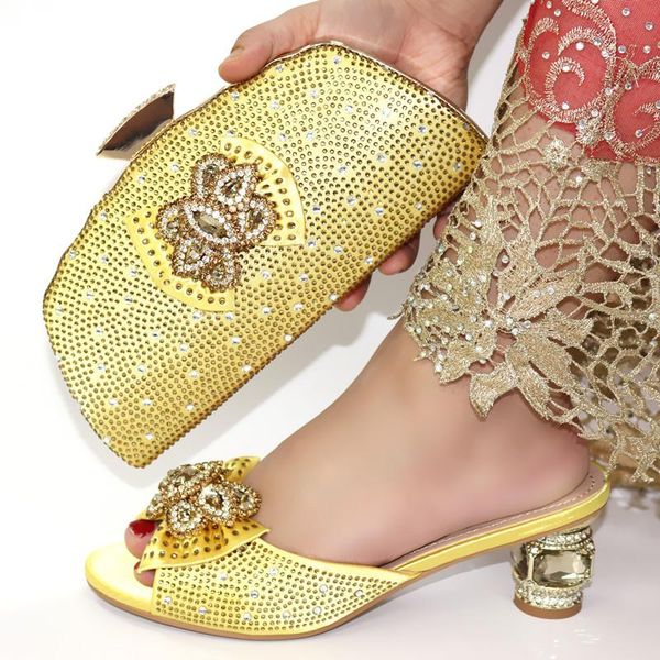 

dress shoes fashion gold women pumps match handbag with big crystal decoration african and bag set cr168,heel 6.5cm, Black