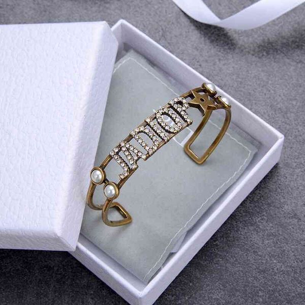 

home / 20-year-old new letter full diamond star open pearl bracelet fashion net red temperament, Black