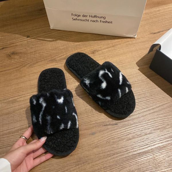 

slippers plush 300 14, Black