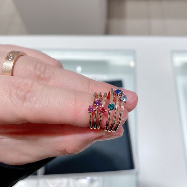 Anello di fidanzamento solitario placcato oro rosa a sei colori Anello stile Pandora per donna