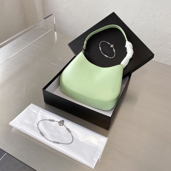 

outlet factory lacquer underarm bag, small net, red luxuryss designerss yw