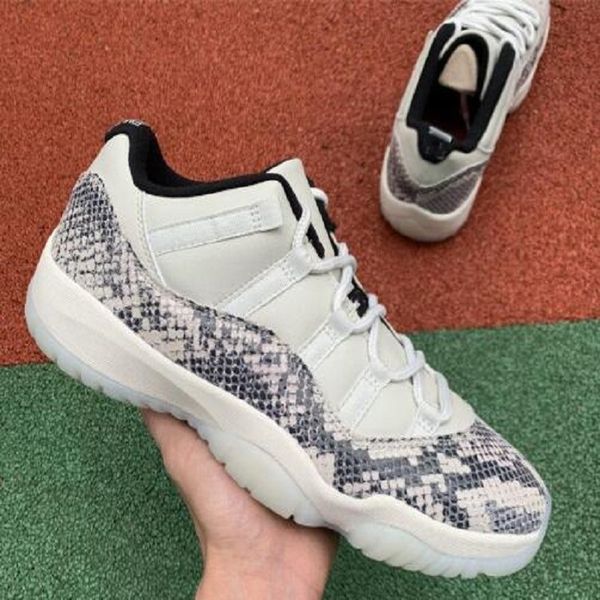 

jumpman 25th anniversary 11s basketball shoes for men women 2021 low 11 95 black trainers sports sneakers 333b3t