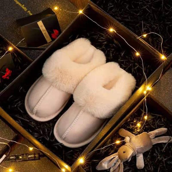 

luxury faux suede indoor slippers women full fur shoes winter warm plush bedroom non-slip couples shoes soft slient slides, Black