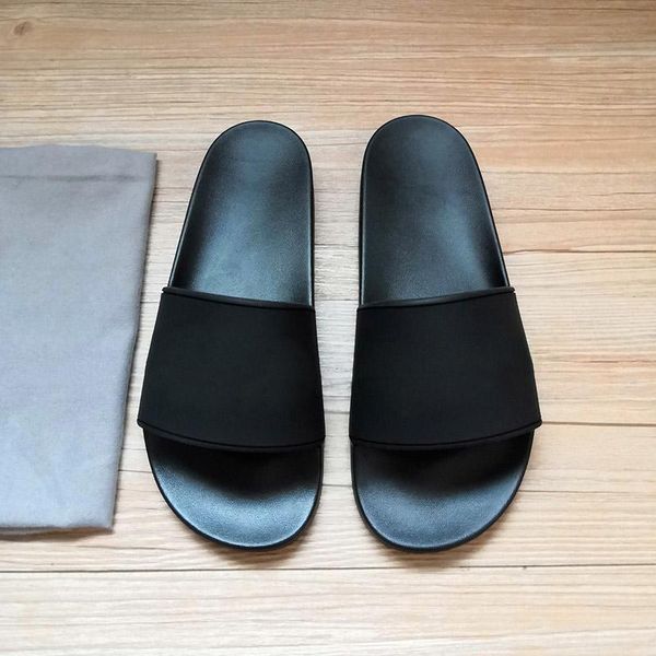 

2021 2021 slippers men women rubber slide flats sandals summer beach flops stylist shoes casual loafers with box designers, Black