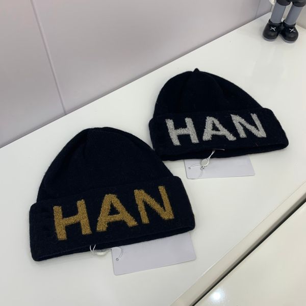 

simple luxury designer knitted beanie mens fitted hats small sweet wind c letters pattern casual wool skull caps outdoor fashion 2colors, Blue;gray