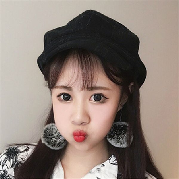 

autumn and winter woolen plaid octagonal hat casual british beret students versatile pumpkin hat girl, Blue;gray