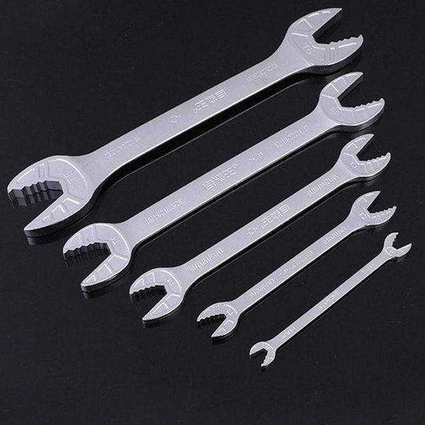 

pieces open end wrench multifunctional self-tightening universal wrenches 6-32mm double spanner auto repair tools hand