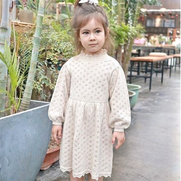 Outono inverno bebê meninas adorável princesa vestido crianças oca-out mangas compridas de malha de lã 220309