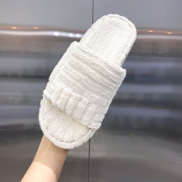 

2021 new style wool sleeper luxury slipper comfortable breathable fashion thick bottomed sa_size35-40 with box, Black