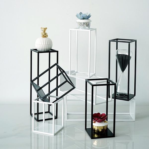 

hooks & rails retro iron geometric shape storage racks perfume display tray nordic home kitchen bathroom decoration organizer holder