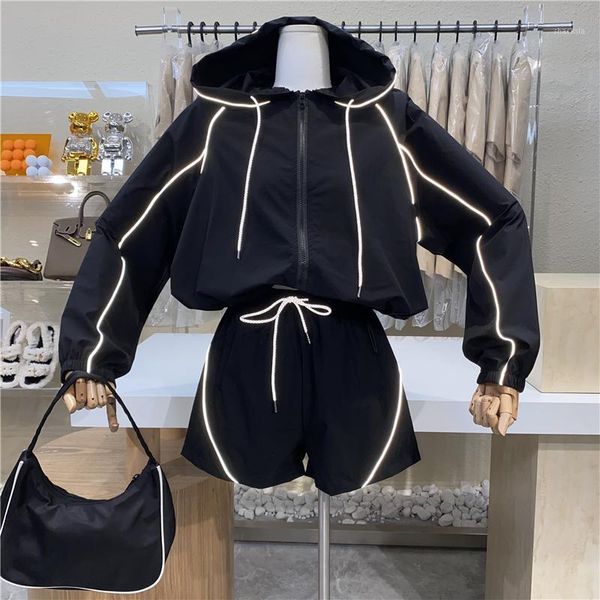 

niche design 2021 fashionable reflective strip hooded sunblock cardigan + drawstring tie up wide leg shorts suit women's tracksuits, Gray