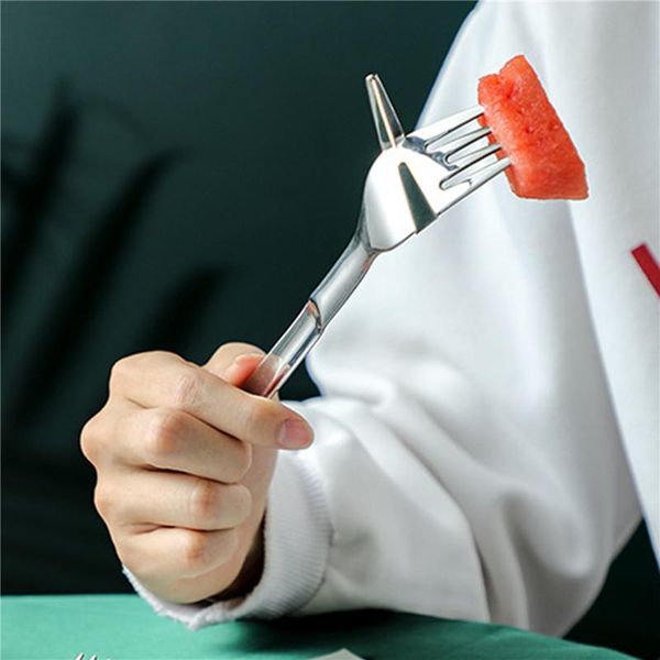

Forks Creative Portable Multifunction 2-in-1 Watermelon Fork Slicer Fruit Cutting Pieces Tableware Spoon/Fork Kit