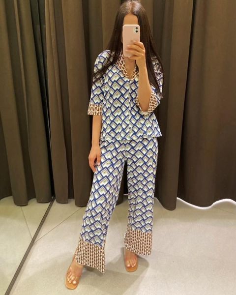 

women's t-shirt bbwm 2022 women vintage v neck single-breasted shirt female fashion ladies loose casual printed top, White